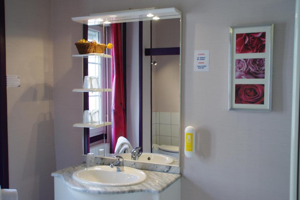 Logis Hotel La Residence, Cognac Centre Номер фото