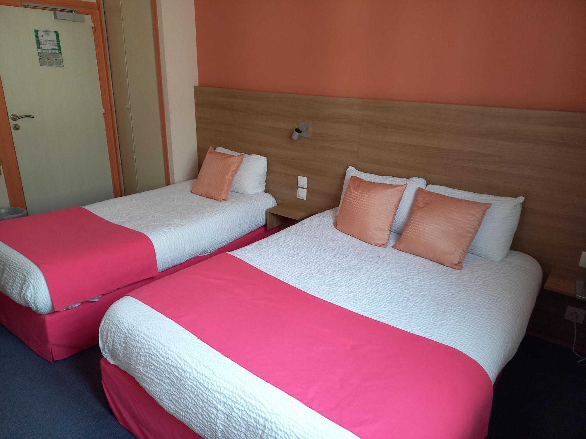 Logis Hotel La Residence, Cognac Centre Экстерьер фото